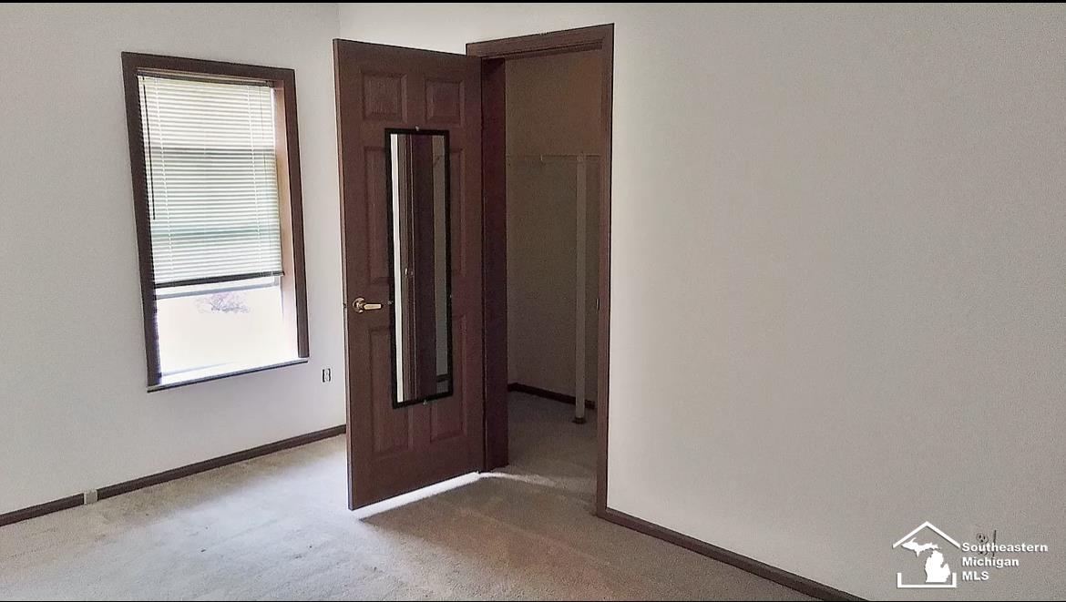 19559 Maplegrove Road Gibraltar, MI 48173 - Photo 20 of 30