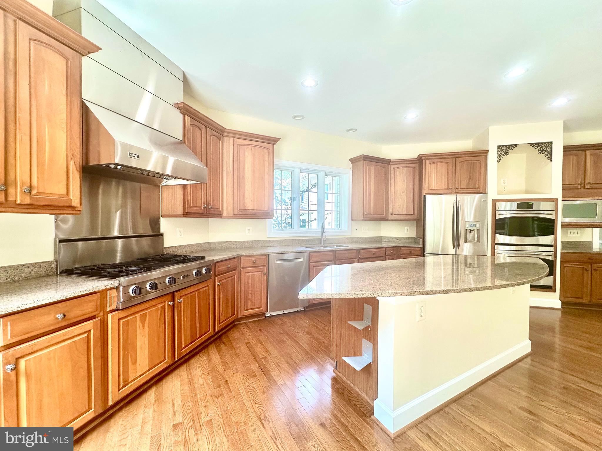 1460 Carrington Ridge Lane Vienna, VA 22182 - Photo 16 of 74