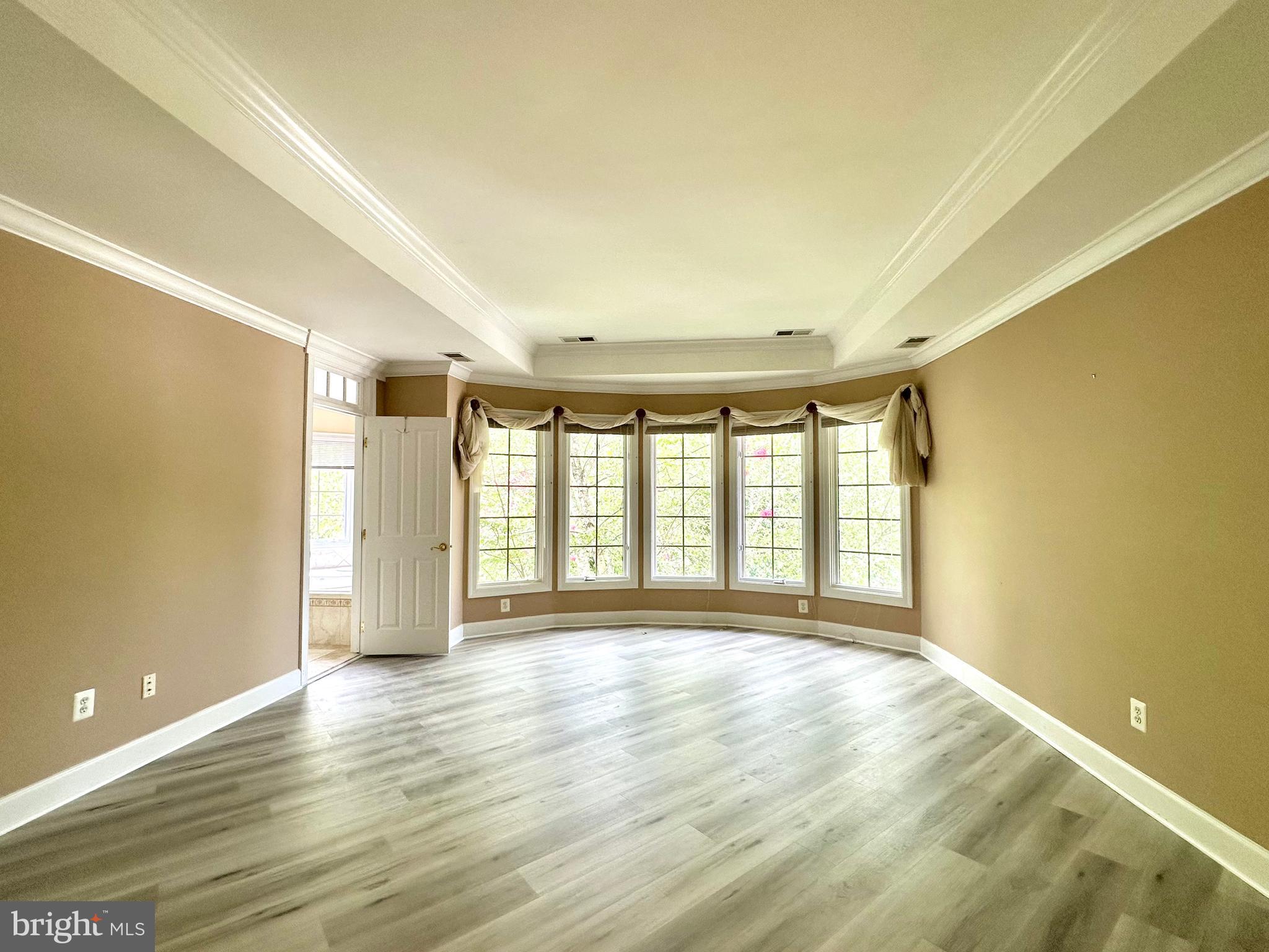 1460 Carrington Ridge Lane Vienna, VA 22182 - Photo 34 of 74 a view of an empty room with a window