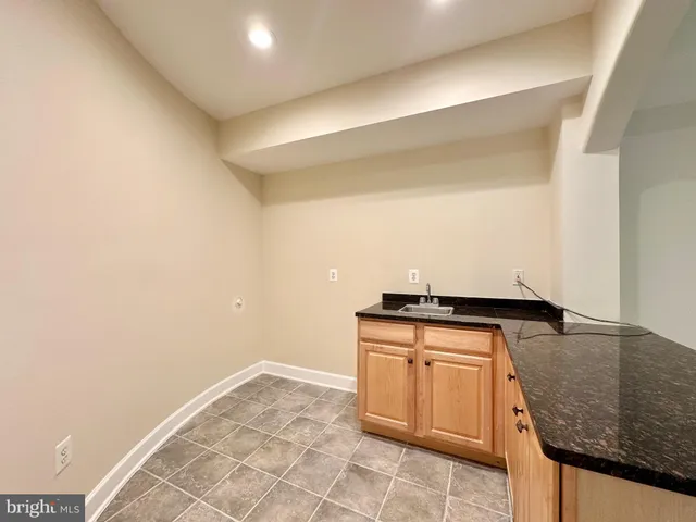 $7,800 | 1460 Carrington Ridge Lane, Vienna, VA 22182