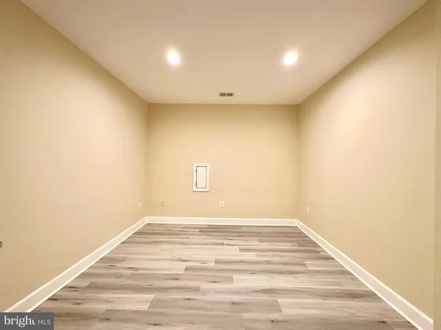 $7,800 | 1460 Carrington Ridge Lane, Vienna, VA 22182