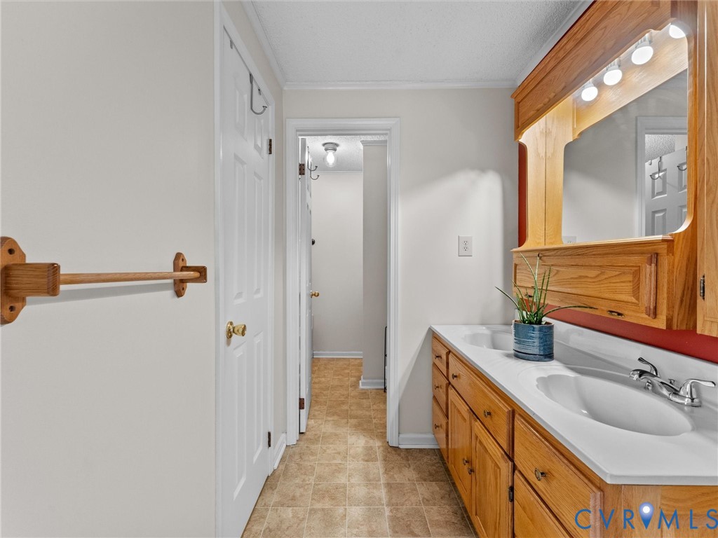 218 Deer Run Road Blackstone, VA 23824 - Photo 49 of 81