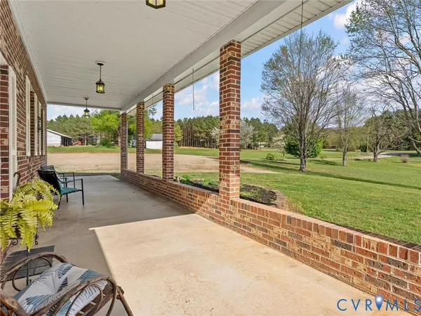 $525,000 | 218 Deer Run Road, Blackstone, VA 23824