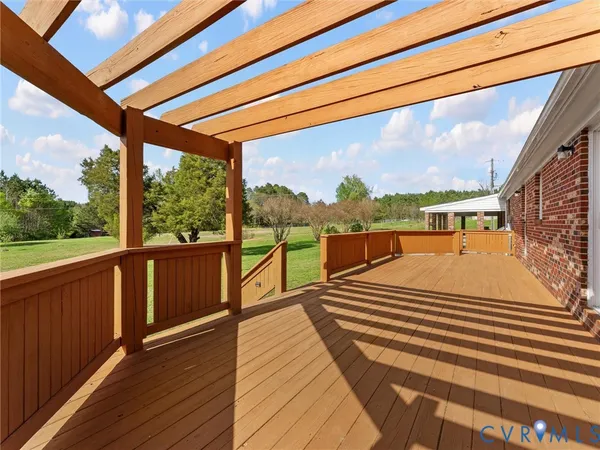 $525,000 | 218 Deer Run Road, Blackstone, VA 23824