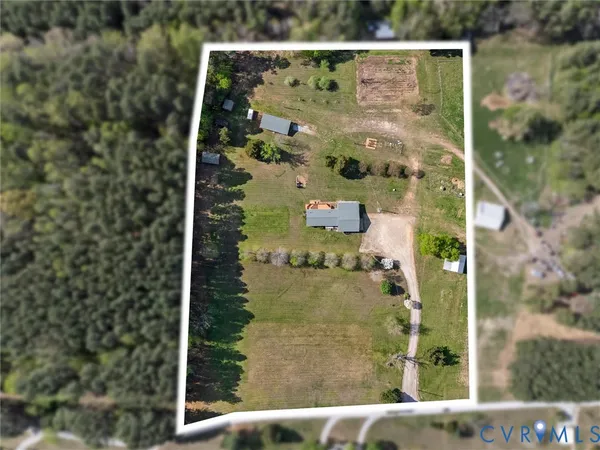 $525,000 | 218 Deer Run Road, Blackstone, VA 23824