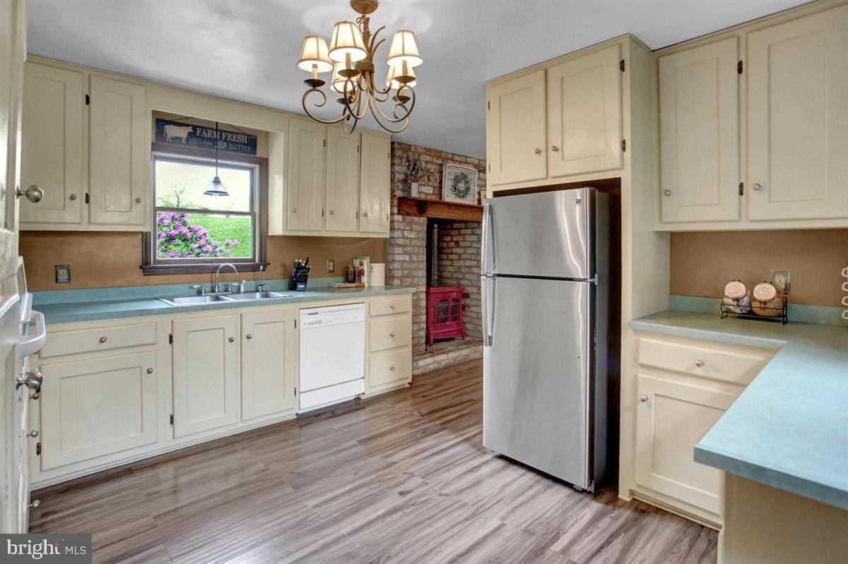 6546 Red Top Road Harrisburg, PA 17111 - Photo 17 of 80 Gallery Image 17