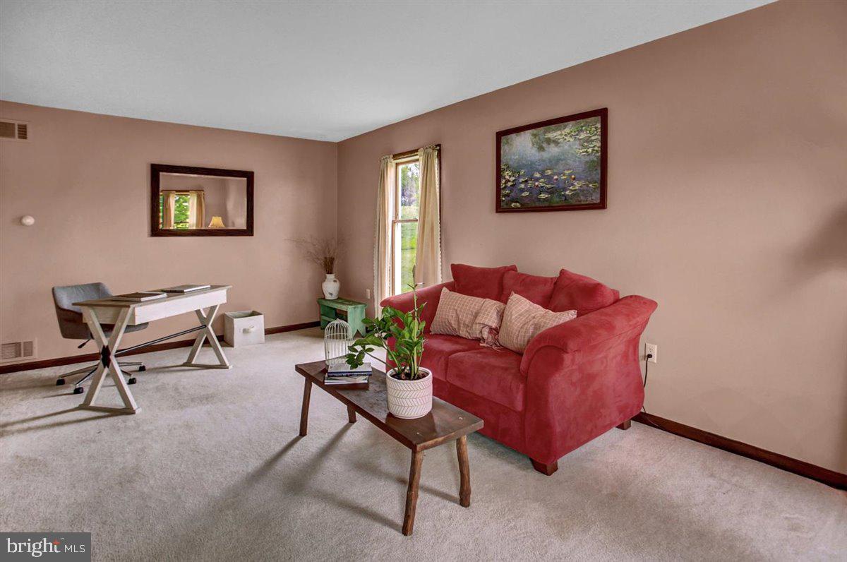 6546 Red Top Road Harrisburg, PA 17111 - Photo 4 of 80 Gallery Image 4