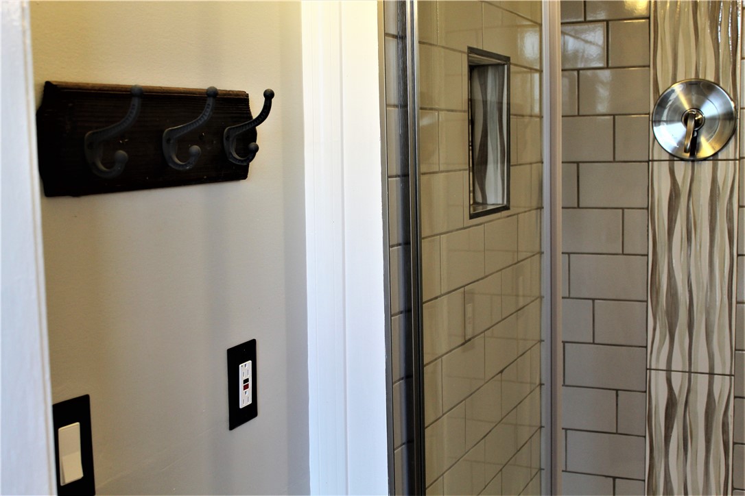 283 Spring Street, Unit 3 Newport, RI 02840 - Photo 12 of 20