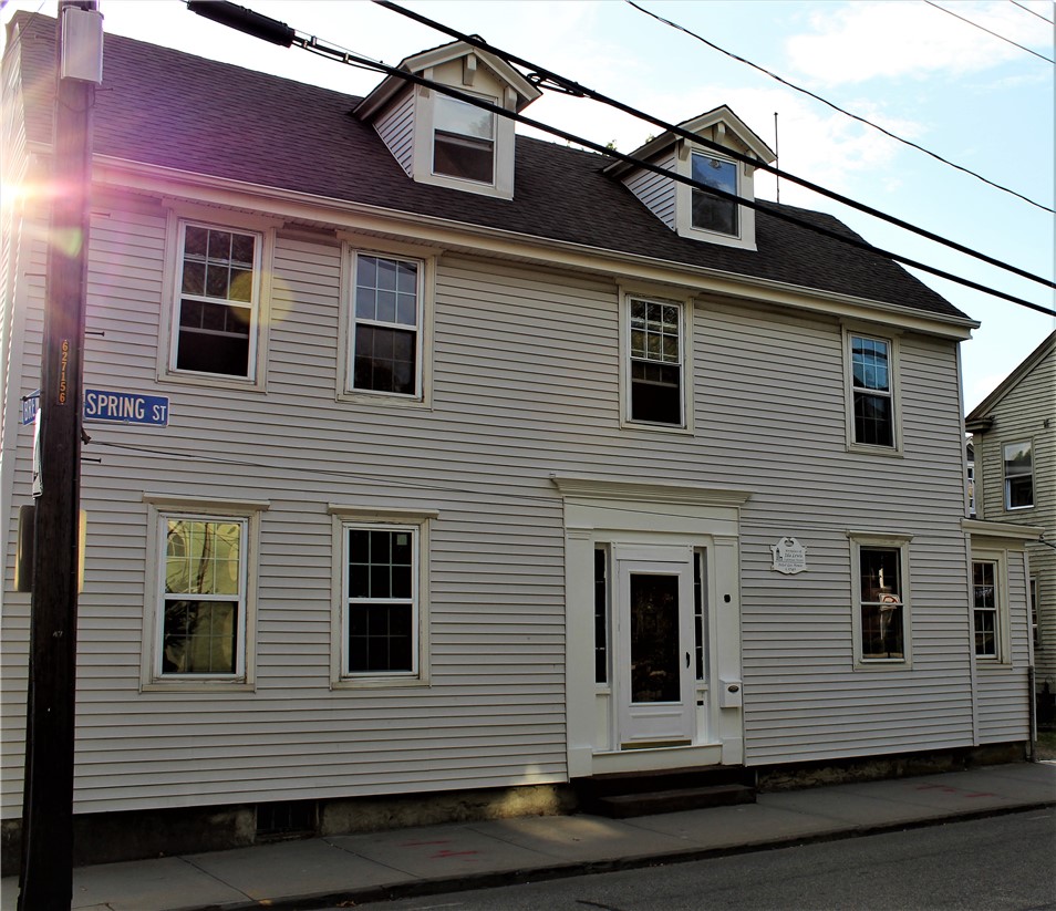 283 Spring Street, Unit 3 Newport, RI 02840 - Photo 17 of 20