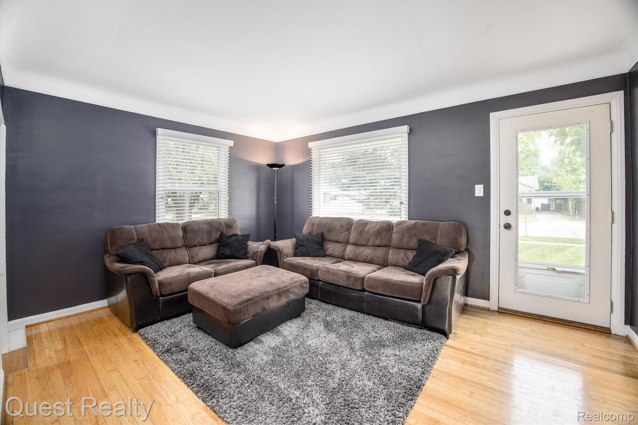 3403 Durham Road Royal Oak, MI 48073 - Photo 9 of 31 Gallery Image 9