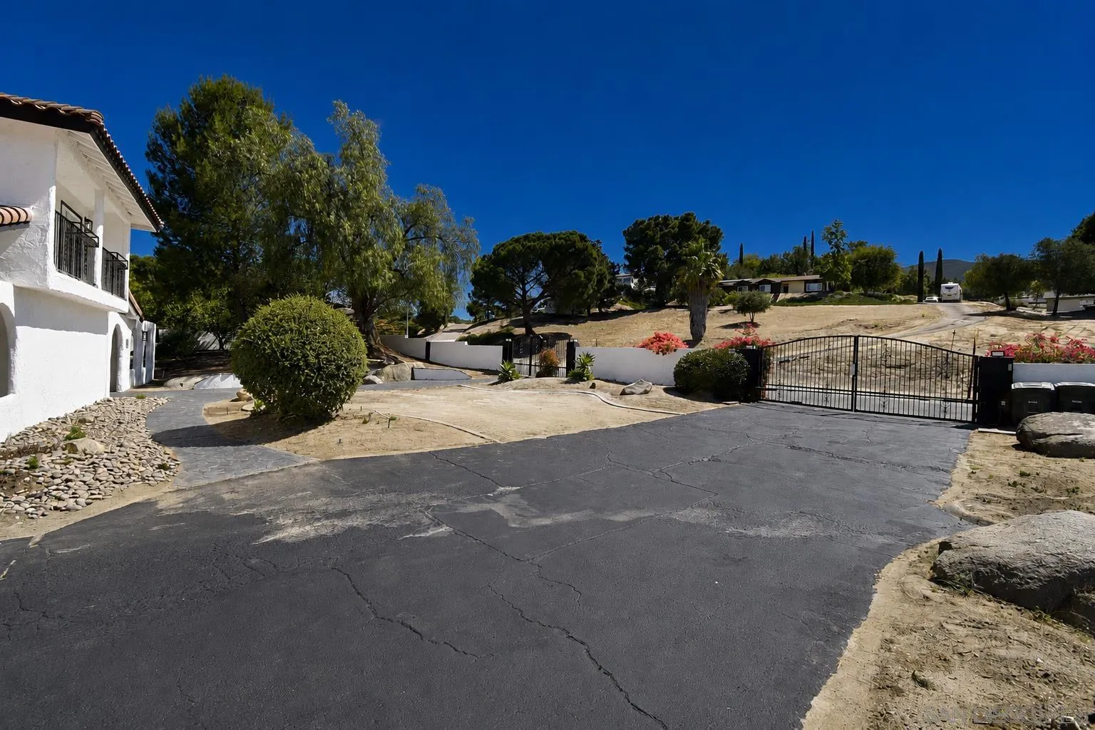 614 Sneath Way Alpine, CA 91901 - Photo 58 of 75 1 OF 2 DRIVEWAY GATES