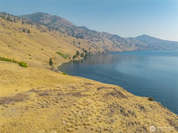 $1,425,000 | 8 North Waterway, Chelan, WA 98816