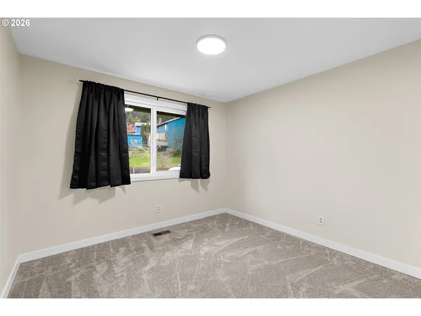 $565,000 | 1472 Southwest 14th Street, Gresham, OR 97080