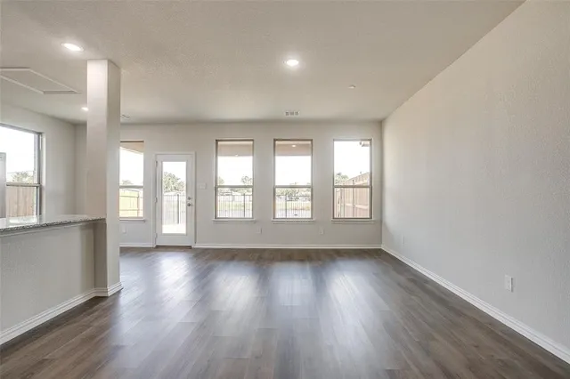 $349,490 | 1550 Homeplace Circle, Mansfield, TX 76063