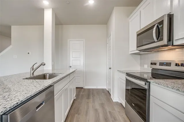 $349,490 | 1550 Homeplace Circle, Mansfield, TX 76063