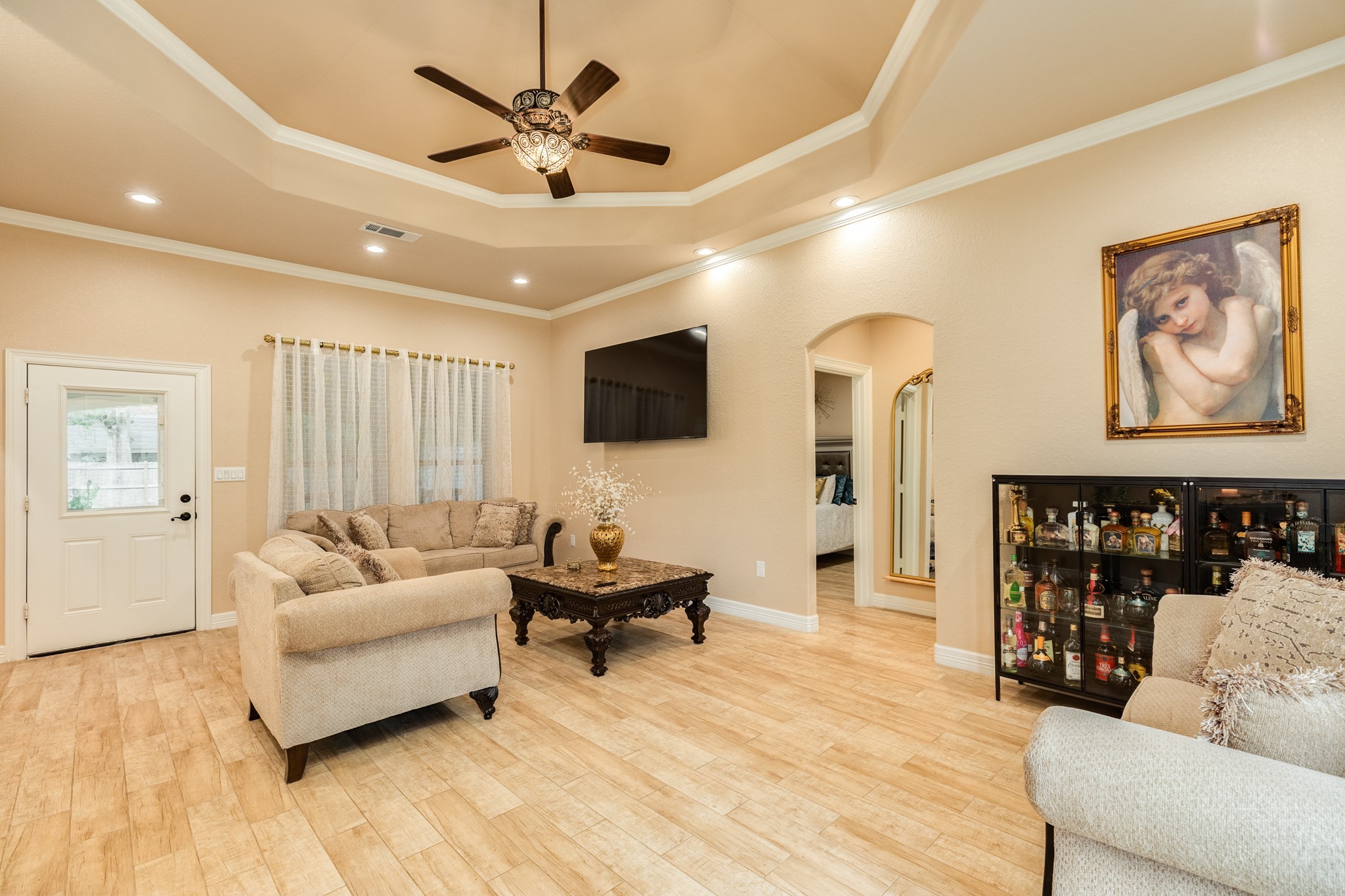 309 Hickman Lane Angleton, TX 77515 - Photo 12 of 37 Gallery Image 12