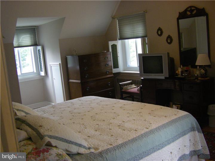 720 East Manoa Road Havertown, PA 19083 - Photo 13 of 22 Bedroom - Main