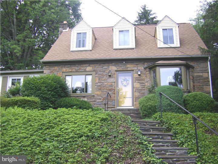 720 East Manoa Road Havertown, PA 19083 - Photo 2 of 22 Exterior Front