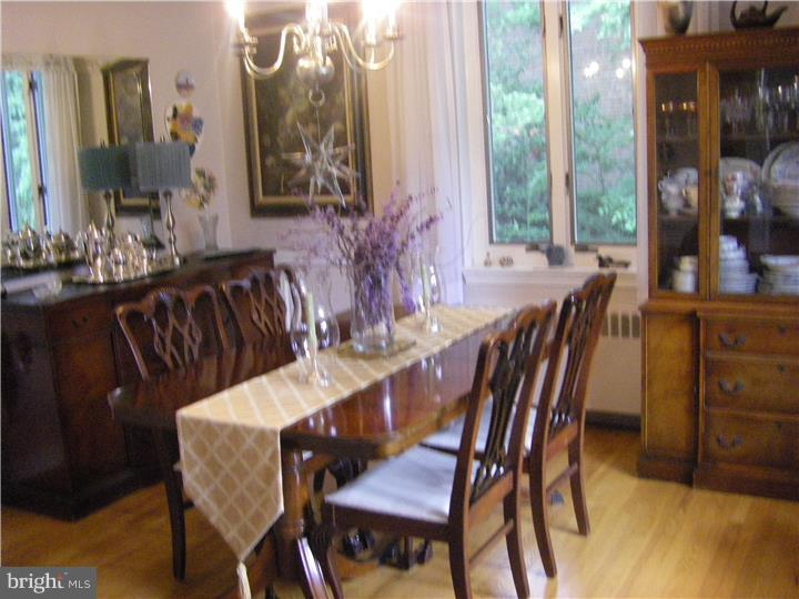 720 East Manoa Road Havertown, PA 19083 - Photo 4 of 22 Dining Room