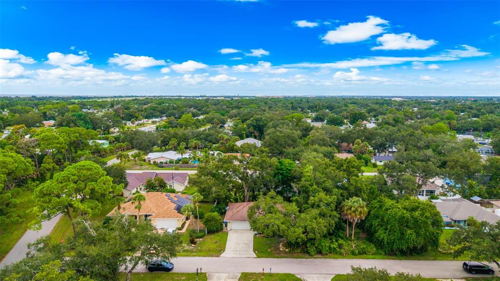 620 Burke Road Venice, FL 34293 - Photo 31 of 37 Gallery Image 31