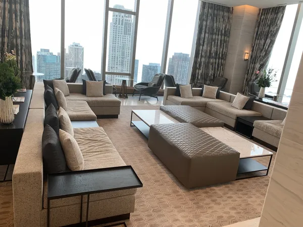 $17,000 | 363 East Wacker Drive, Unit 4902, Chicago, IL 60601