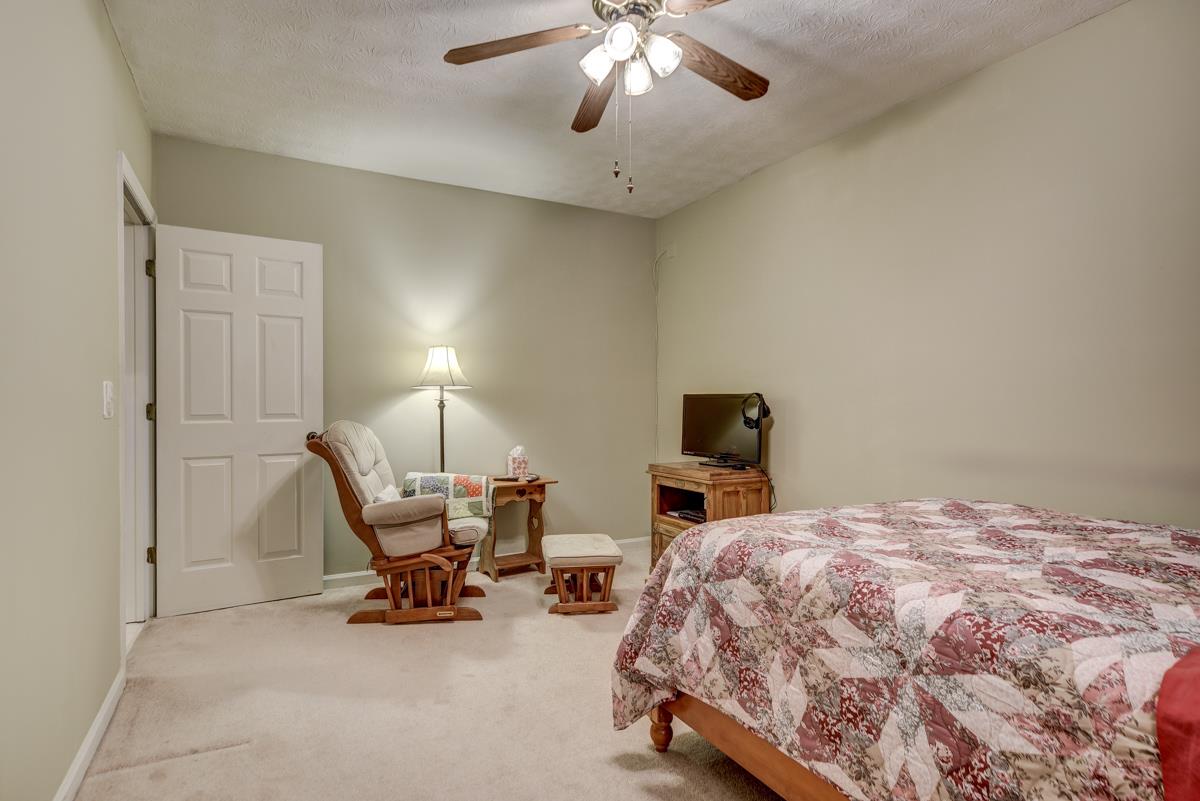 412 Portland Road White House, TN 37188 - Photo 20 of 24 Gallery Image 20