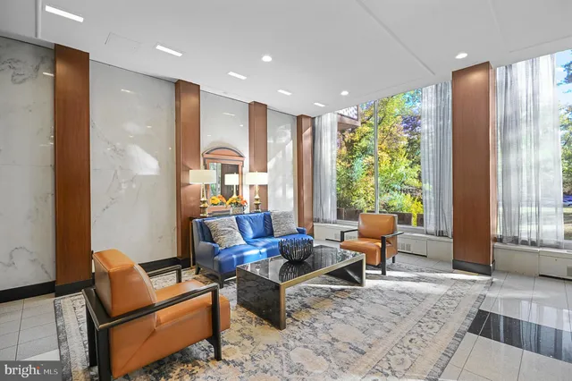 $249,900 | 1001 City Avenue, Unit EC206, Wynnewood, PA 19096