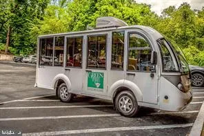 $249,900 | 1001 City Avenue, Unit EC206, Wynnewood, PA 19096