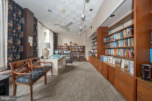 $249,900 | 1001 City Avenue, Unit EC206, Wynnewood, PA 19096