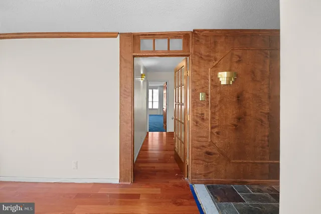 an empty room with window