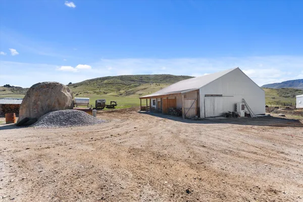 $6,399,999 | 11555 Liberty Road, Sweet, ID 83670