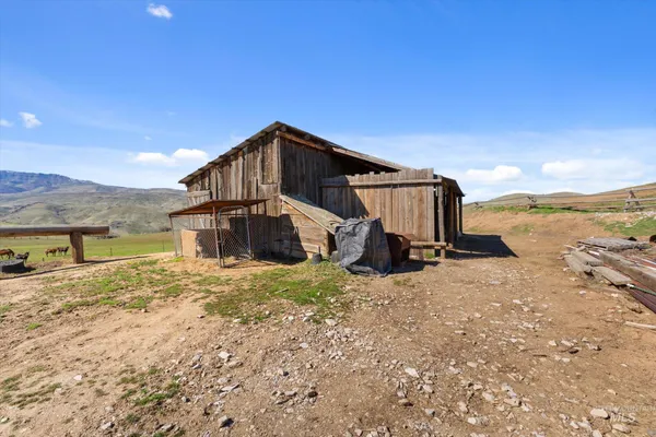 $6,399,999 | 11555 Liberty Road, Sweet, ID 83670
