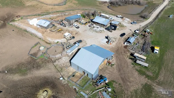 $6,399,999 | 11555 Liberty Road, Sweet, ID 83670