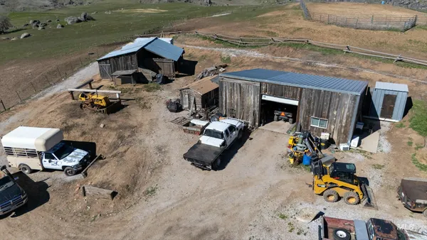 $6,399,999 | 11555 Liberty Road, Sweet, ID 83670