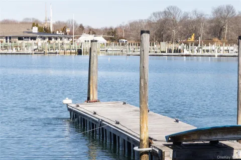 $2,695,000 | 168 Sterling Street, Greenport, NY 11944