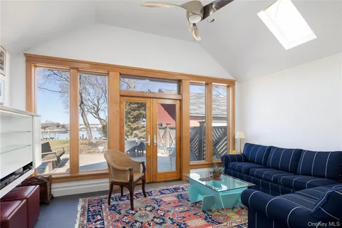 $2,695,000 | 168 Sterling Street, Greenport, NY 11944