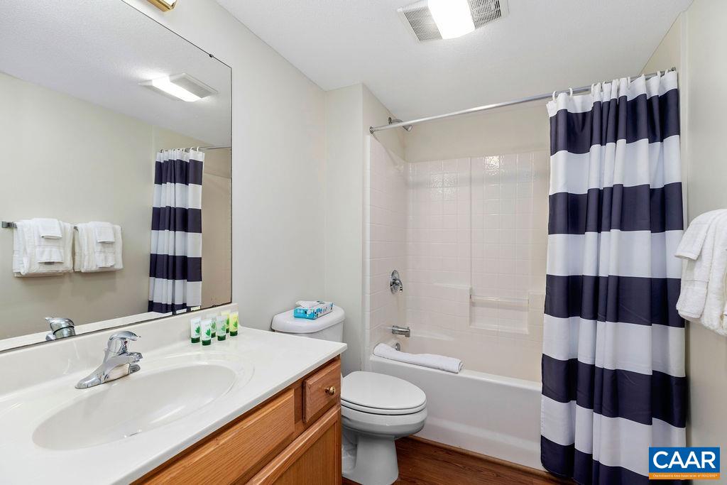 2082 Stone Ridge Roseland, VA 22967 - Photo 21 of 31