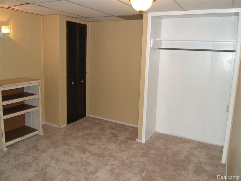 1726 Nantucket Road Plymouth, MI 48170 - Photo 16 of 17 DSCF0232.JPG