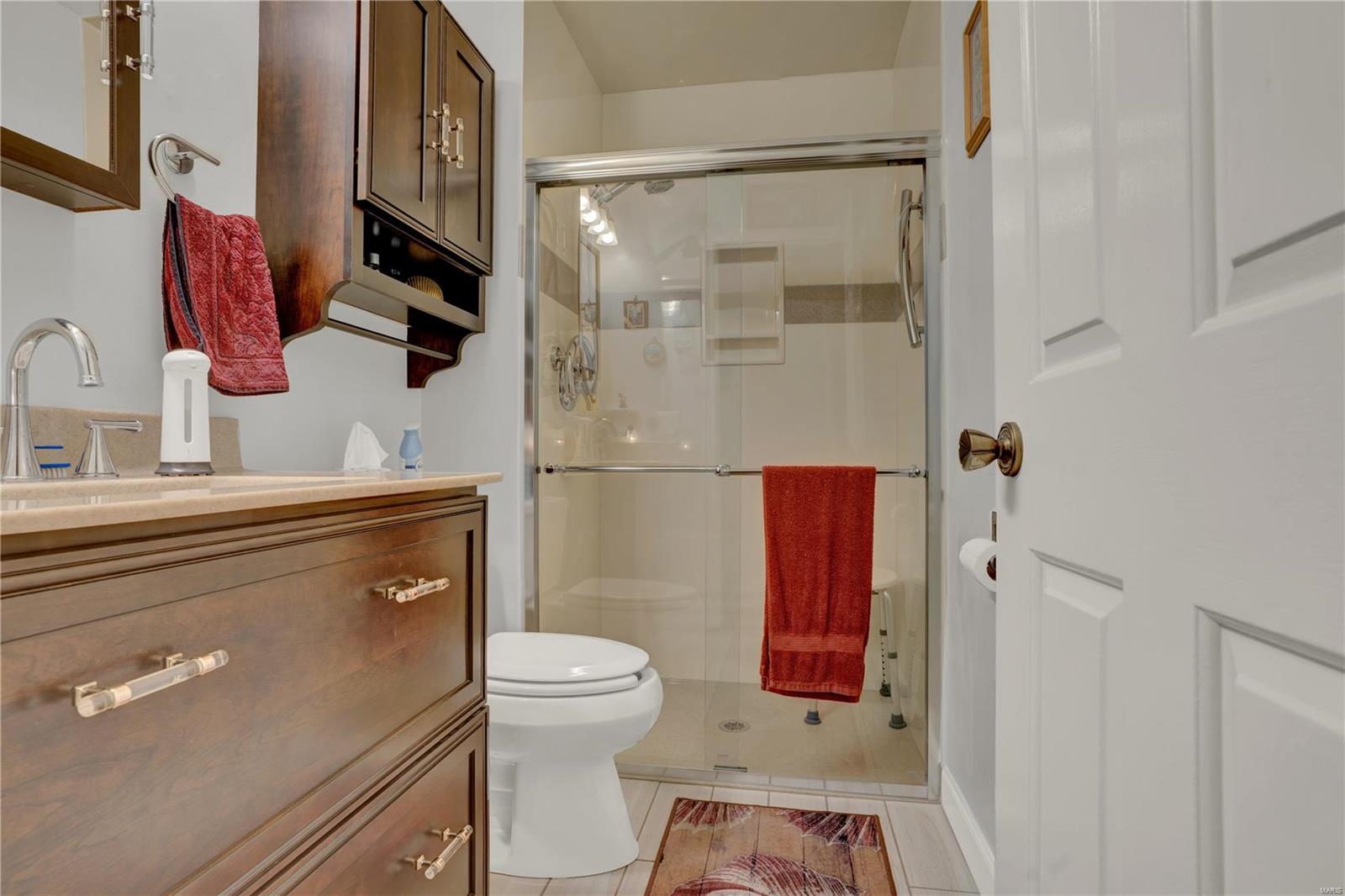 921 North Spoede Road St. Louis, MO 63146 - Photo 10 of 28 Gallery Image 10