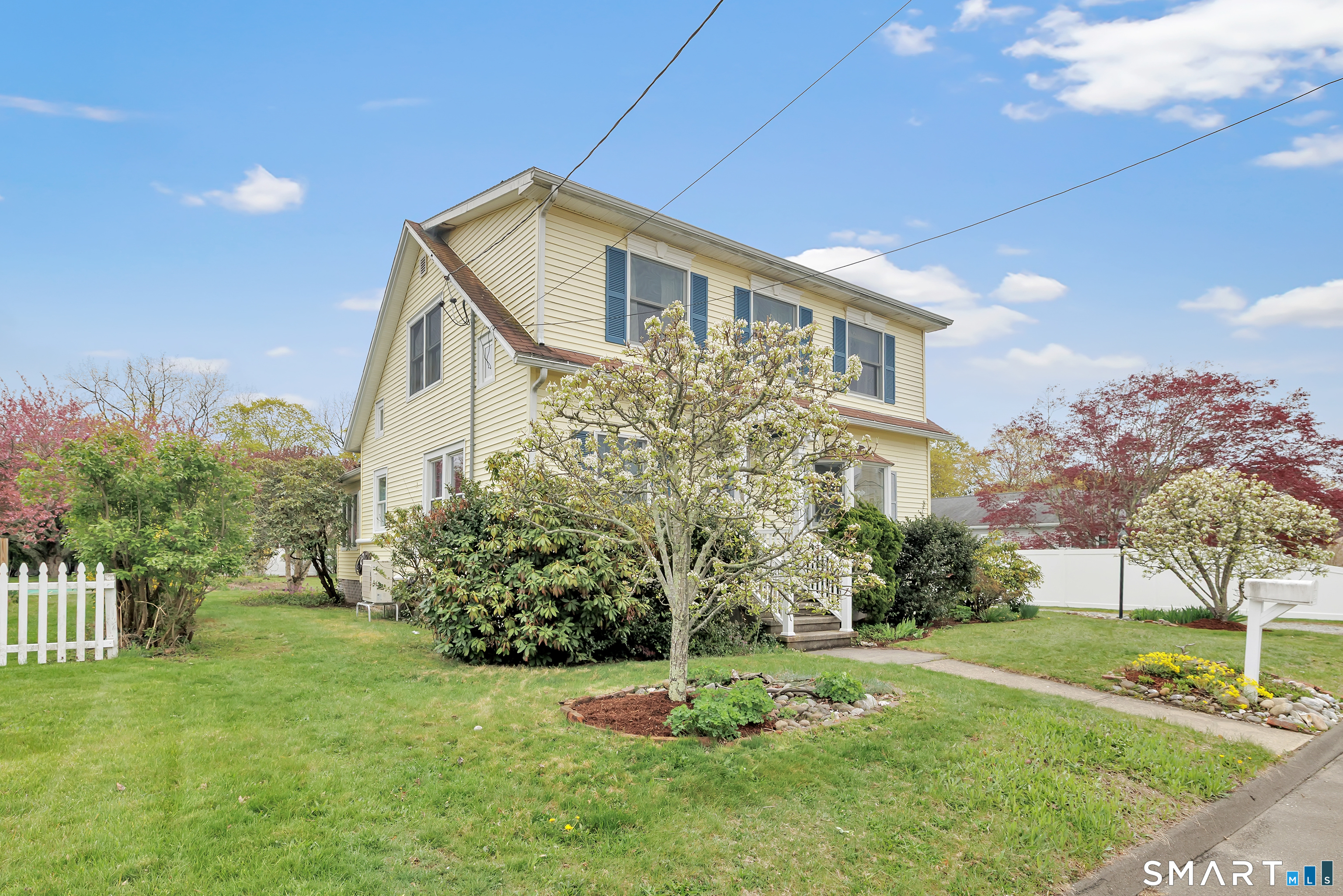 22 Morgan Park Clinton, CT 06413 - Photo 1 of 32