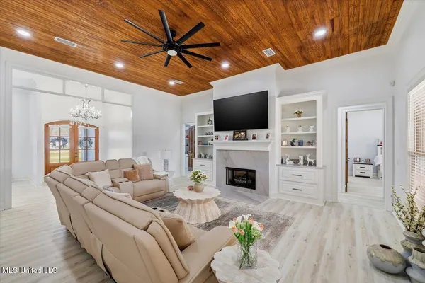 $1,050,000 | 111 Pecan Ridge, Brandon, MS 39047