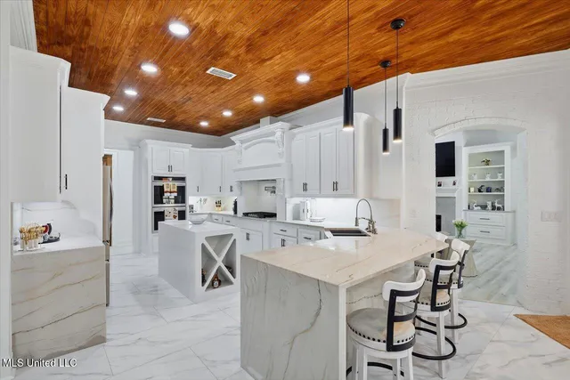 $1,050,000 | 111 Pecan Ridge, Brandon, MS 39047