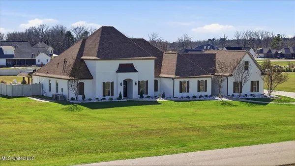 $1,050,000 | 111 Pecan Ridge, Brandon, MS 39047