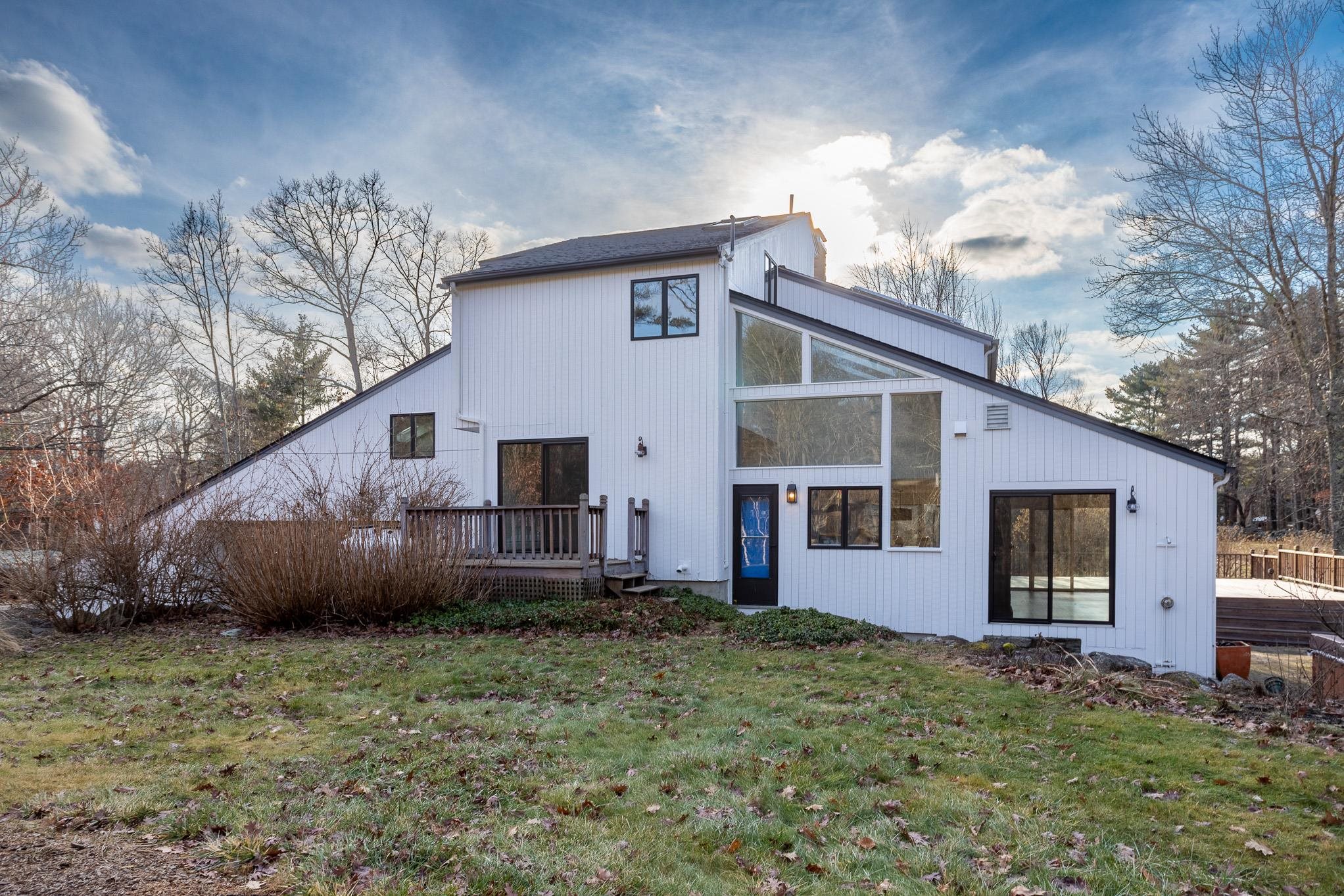 195 Love Lane Rye, NH 03870 - Photo 3 of 36 Gallery Image 3