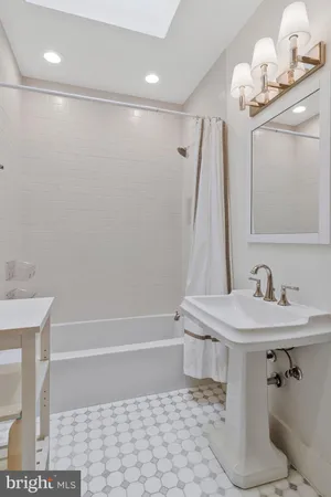 $1,850,000 | 2916 18th Street Northwest, Washington, DC 20009