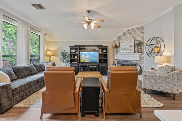 $445,000 | 2504 North Yorkchase Lane, Conroe, TX 77304