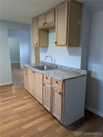 $1,800 | 48 Thomas Street, Buffalo, NY 14206