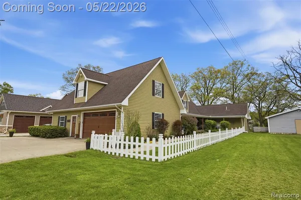 $849,000 | 16263 South Seymour Road, Linden, MI 48451