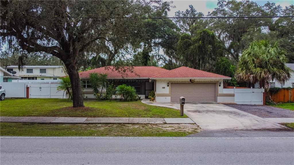 512 Kingsway Road Brandon, FL 33510 - Photo 1 of 1 Gallery Image 1