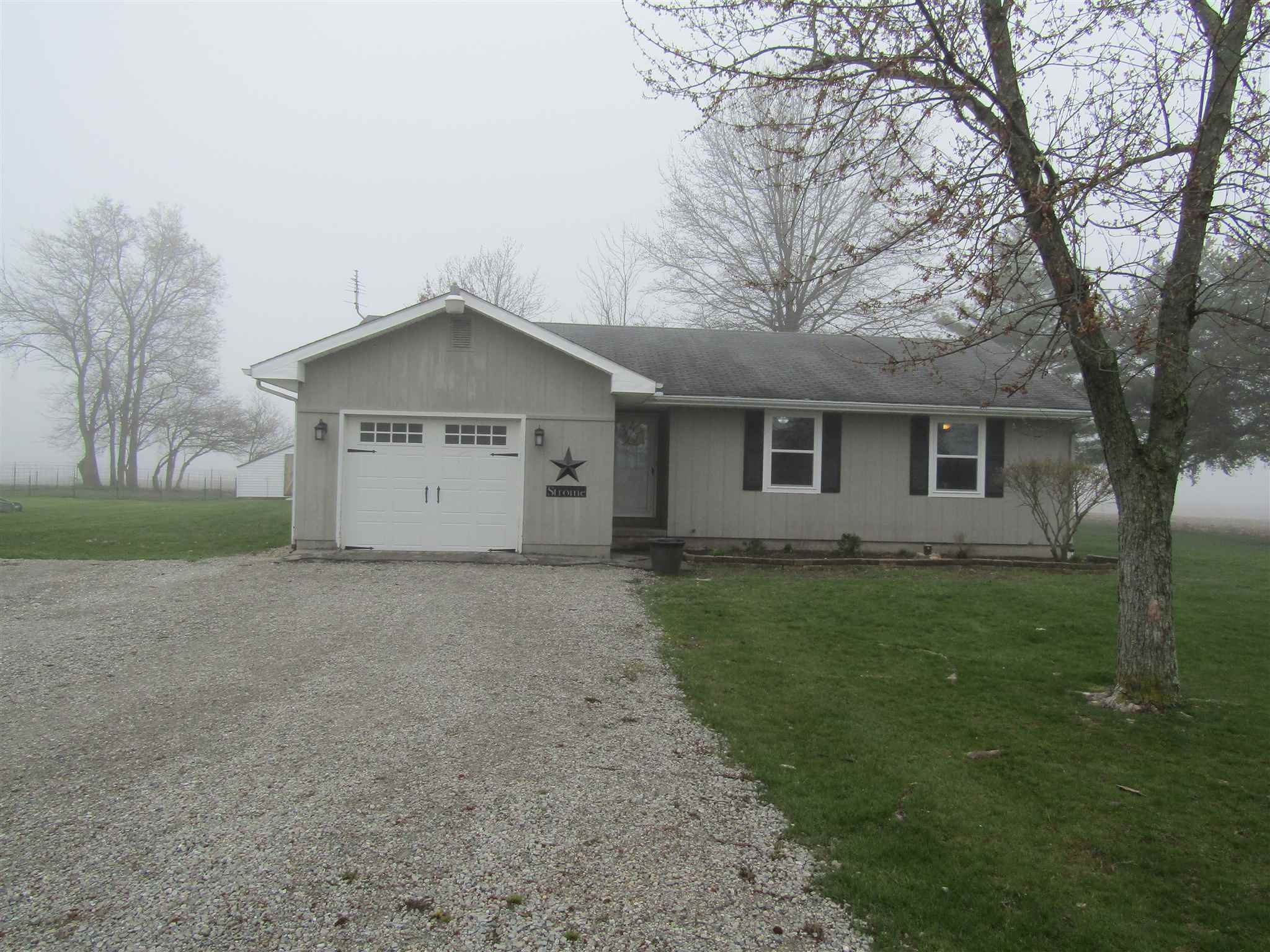 5706 North Piqua Road Decatur, IN 46733 - Photo 1 of 28